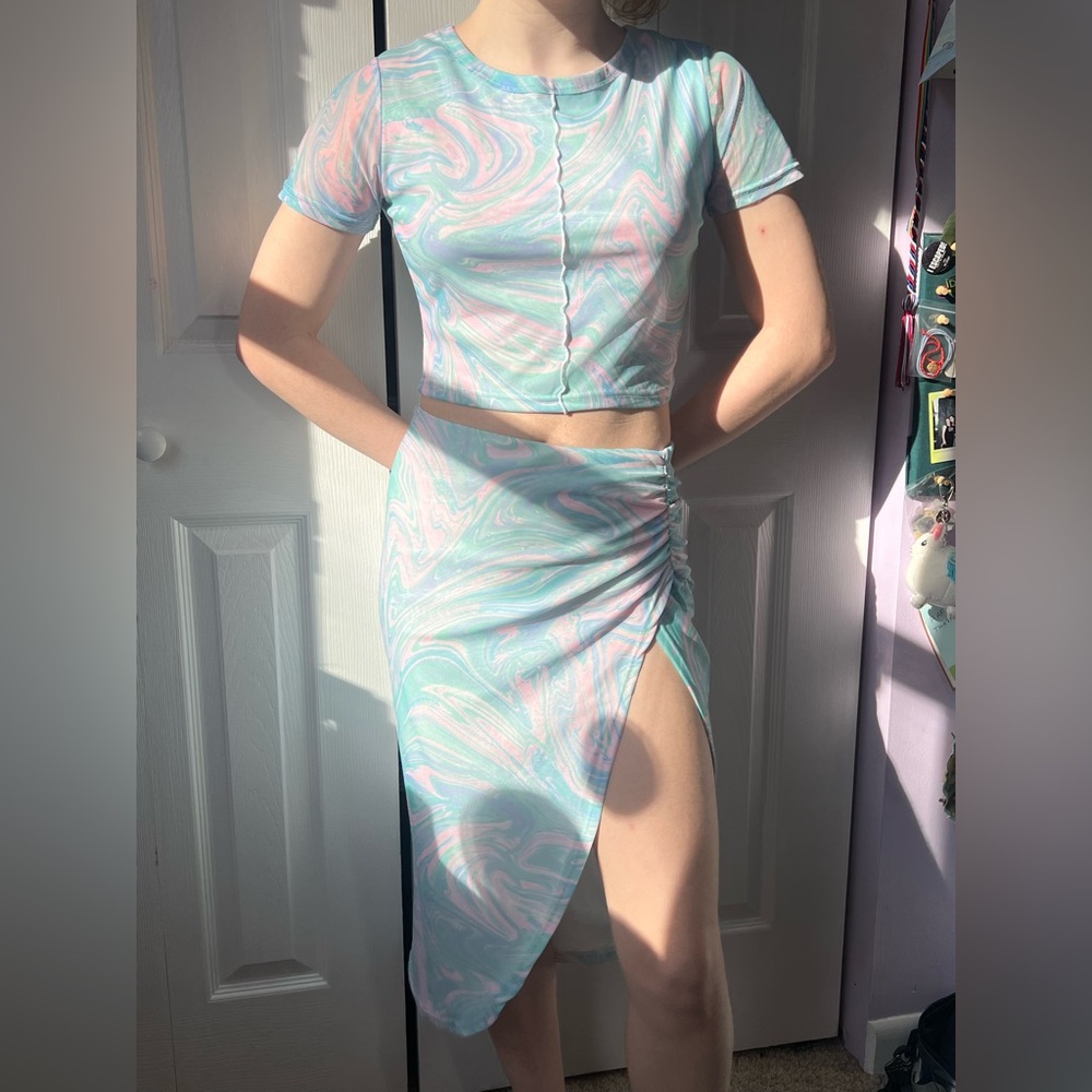 Pastel Marble High-Low Ruched Midi Skirt - Mint & Pink